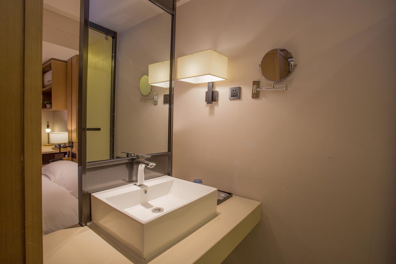 Hotel Yat House Kanton Exterior foto